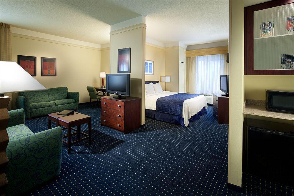 Springhill Suites Gainesville Room photo